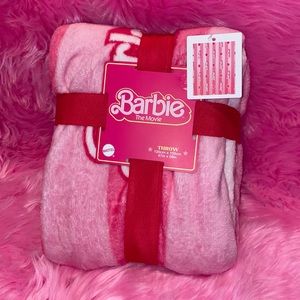 Barbie throw blanket 💖